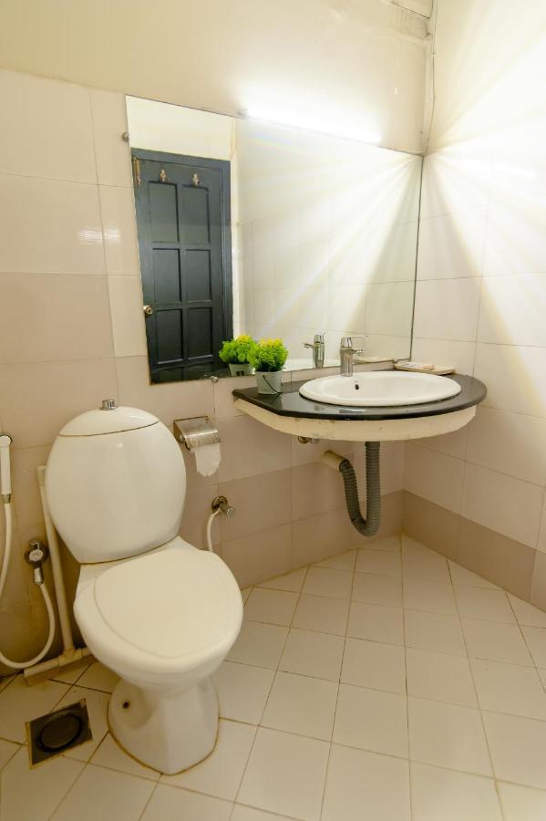 Shelton Guest House Islamabad Ngoại thất bức ảnh