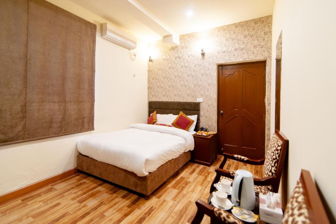 Shelton Guest House Islamabad Ngoại thất bức ảnh