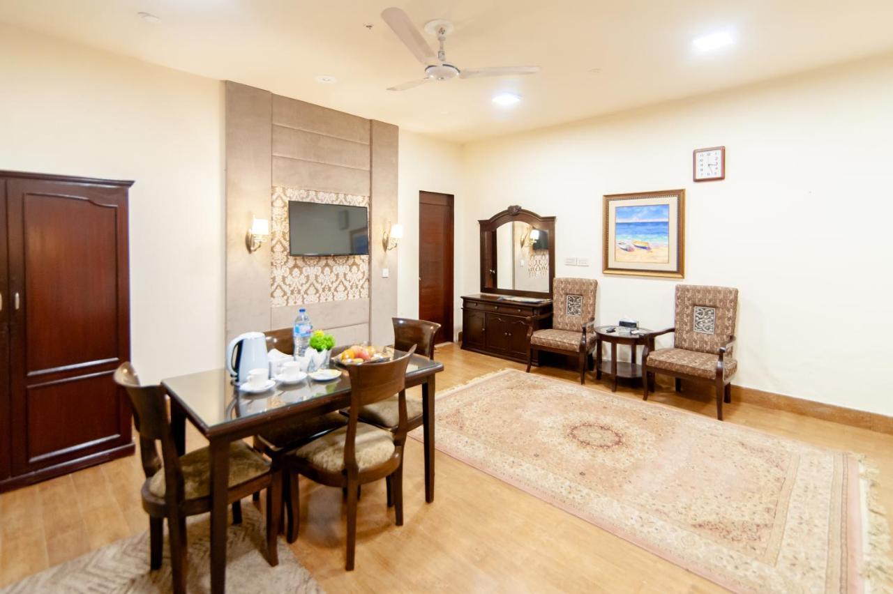 Shelton Guest House Islamabad Ngoại thất bức ảnh