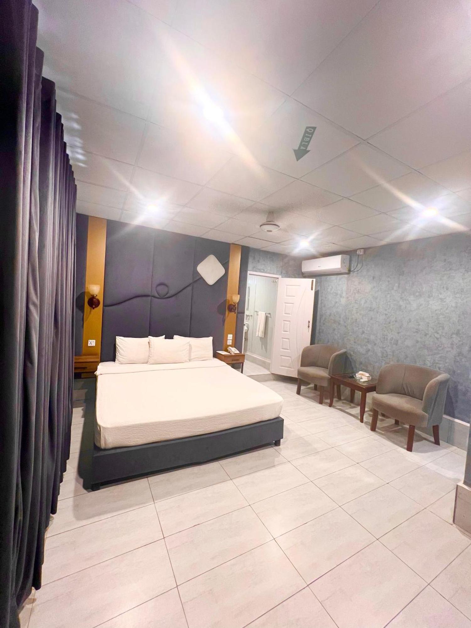 Shelton Guest House Islamabad Ngoại thất bức ảnh