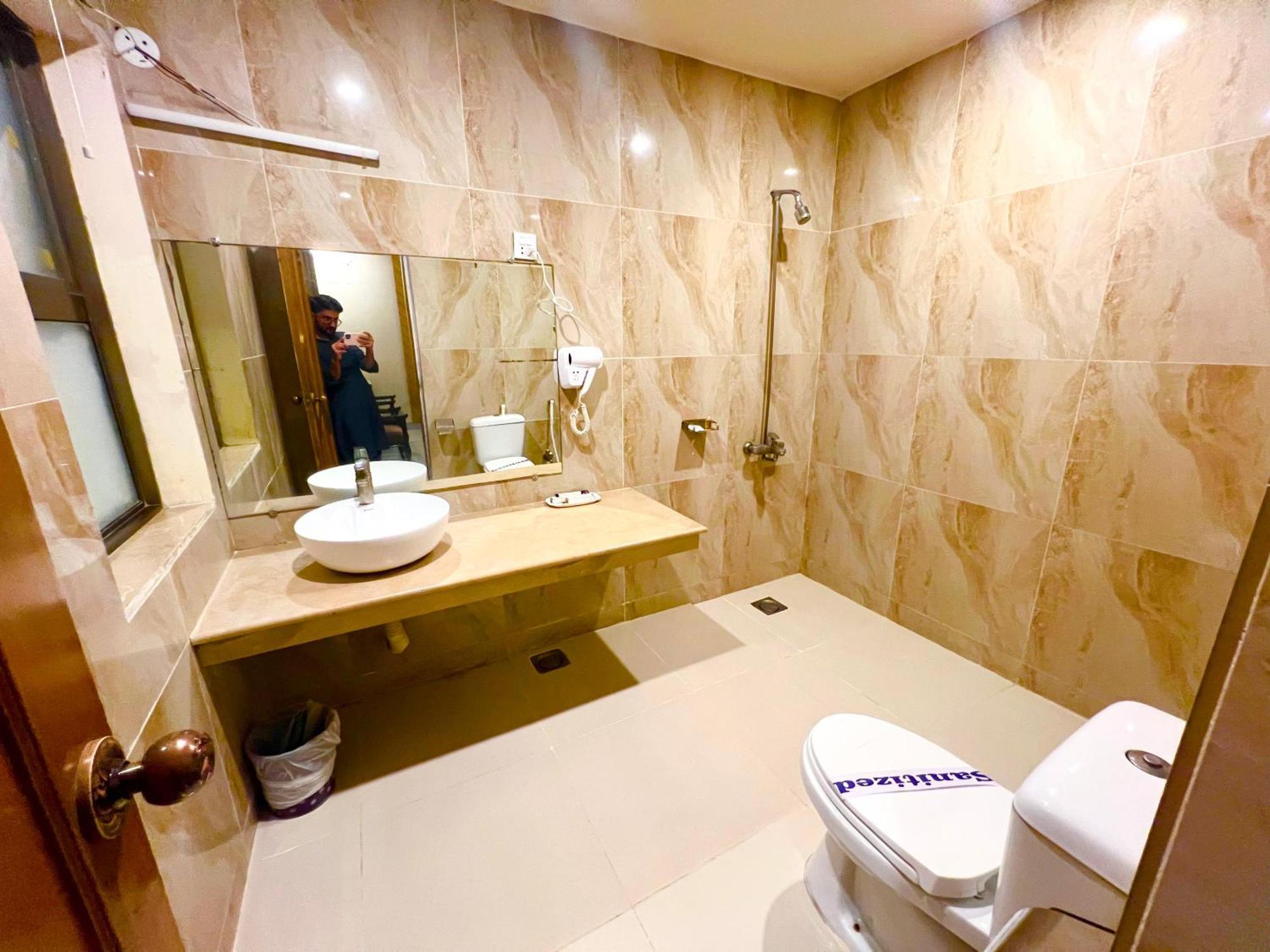 Shelton Guest House Islamabad Ngoại thất bức ảnh