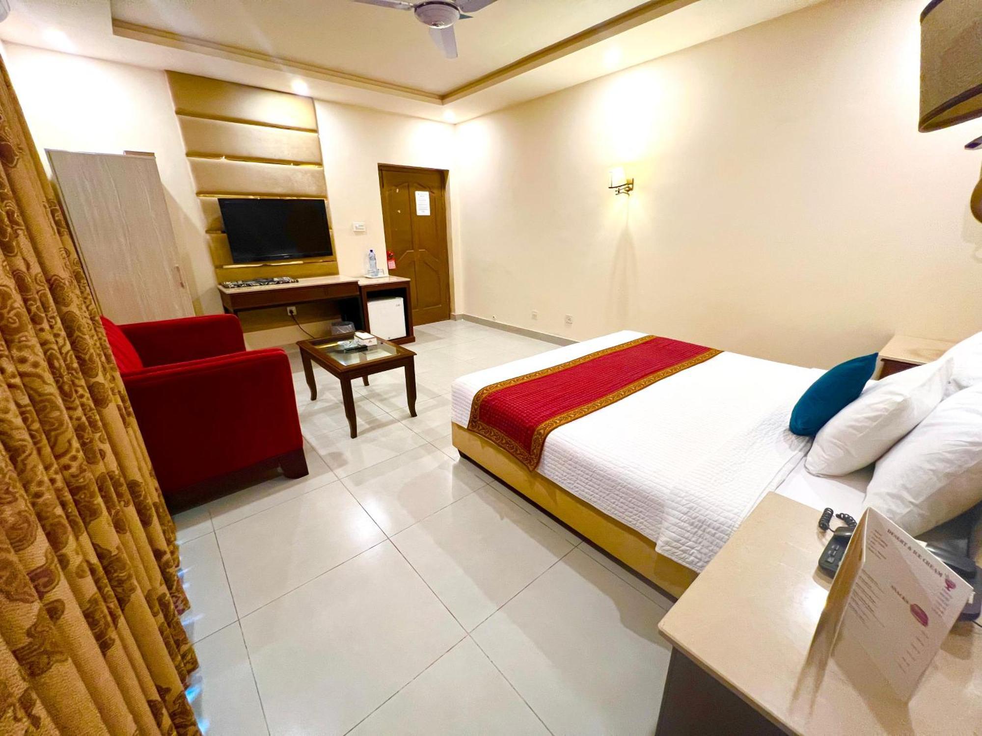 Shelton Guest House Islamabad Ngoại thất bức ảnh