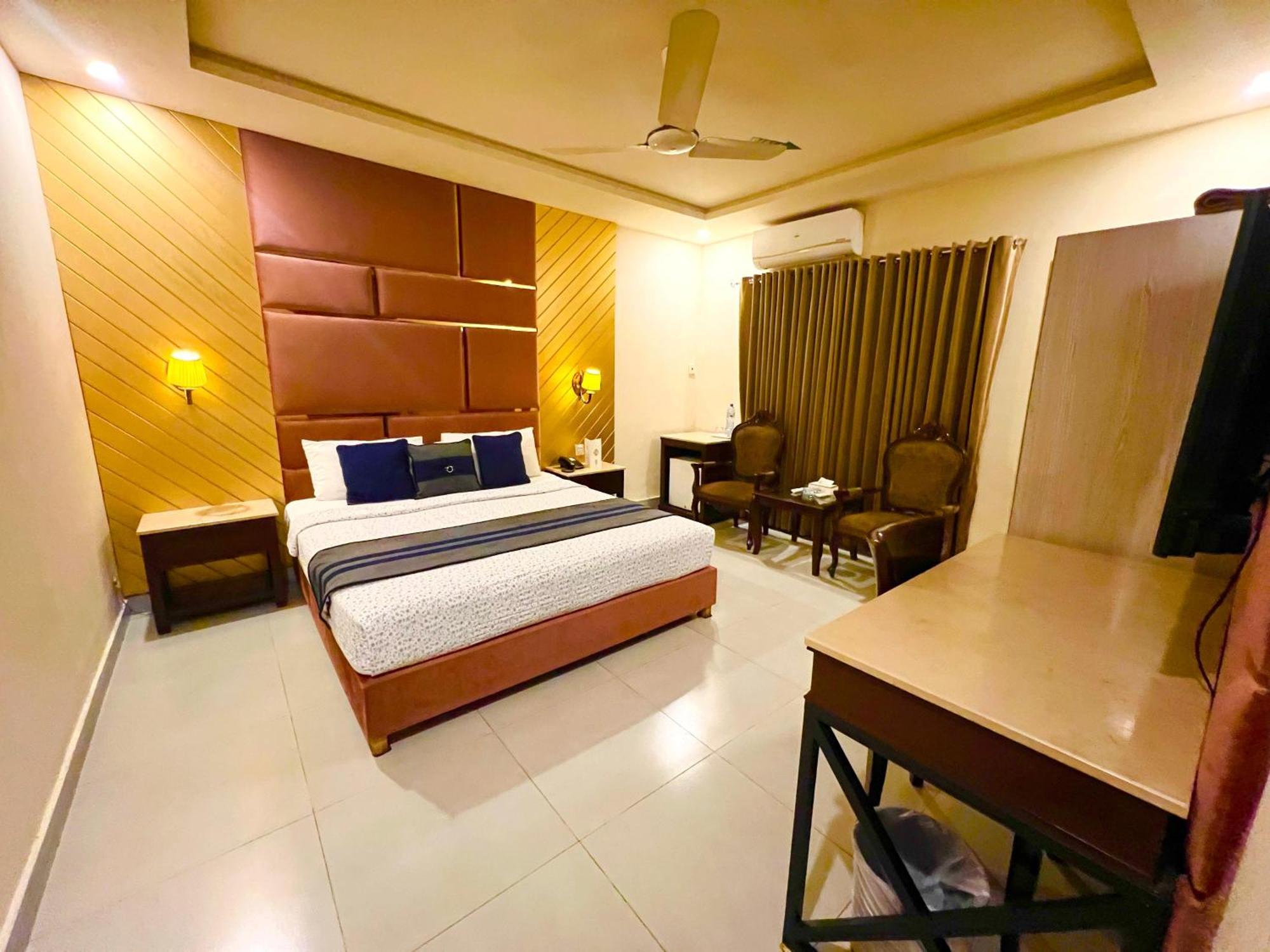 Shelton Guest House Islamabad Ngoại thất bức ảnh